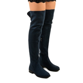 Wysless marinblå platt över knästövlarna