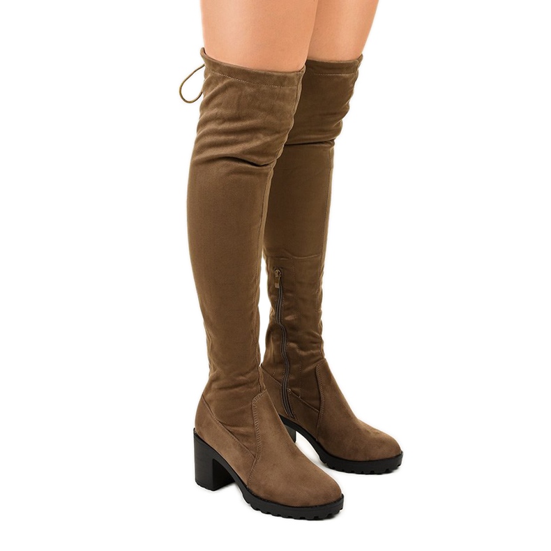 Mocka stövlar på stolpen av Hekran khaki kaki grön