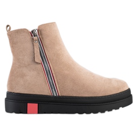 Seastar Stövlar På Den Svarta Plattformen beige