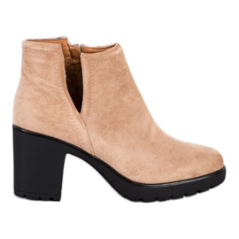 Bella Paris Beige Booties med ett snitt