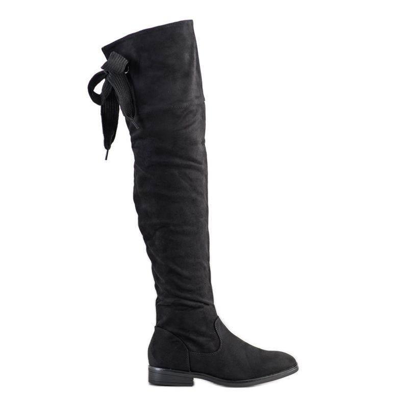 SHELOVET Svarta musketörer