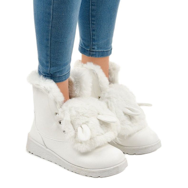 Vita isolerade stövlar från Alrindra