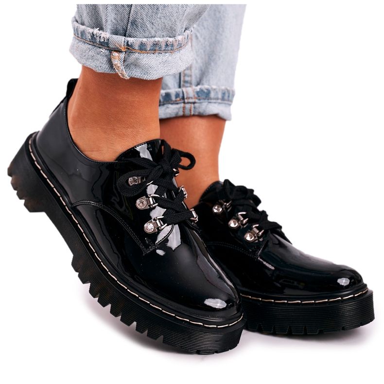 S.Barski Oxfordskor för kvinnor på plattformen S. Barski HX15 lackerad svart