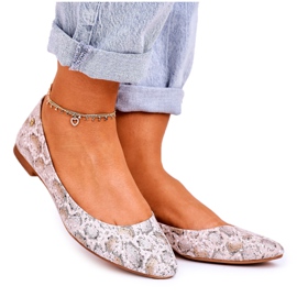 Kvinnors läderballerinor Maciejka Beige Gold 04100-22 mångfärgad gyllene