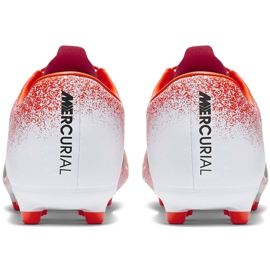Nike Mercurial Vapor 12 Academy Mg AH7375 801 fotbollssko mångfärgad röd