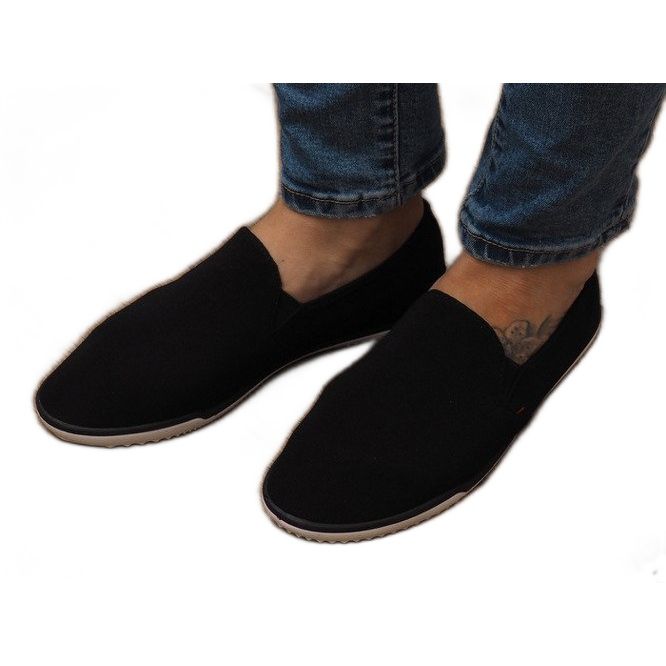 Lycra D16M Black Slip-On Sneakers svart