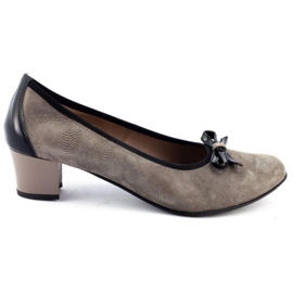 Maxoni Pumpar för kvinnor på stolpen 1634 brun