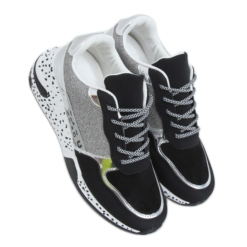 Svart BL215P Svarta sportskor