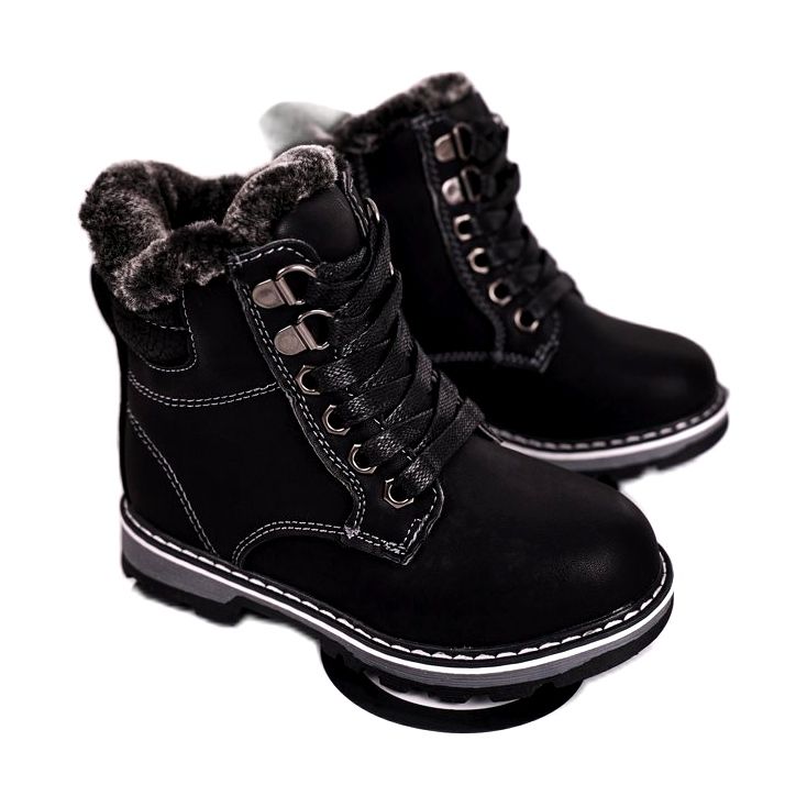 Barnfångare isolerade med pälssvart Luke