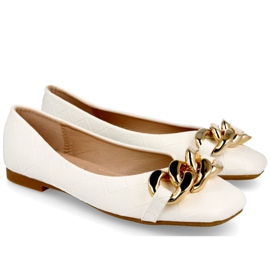 PS1 Eleganta quiltade ballerinor med vit kokokedja