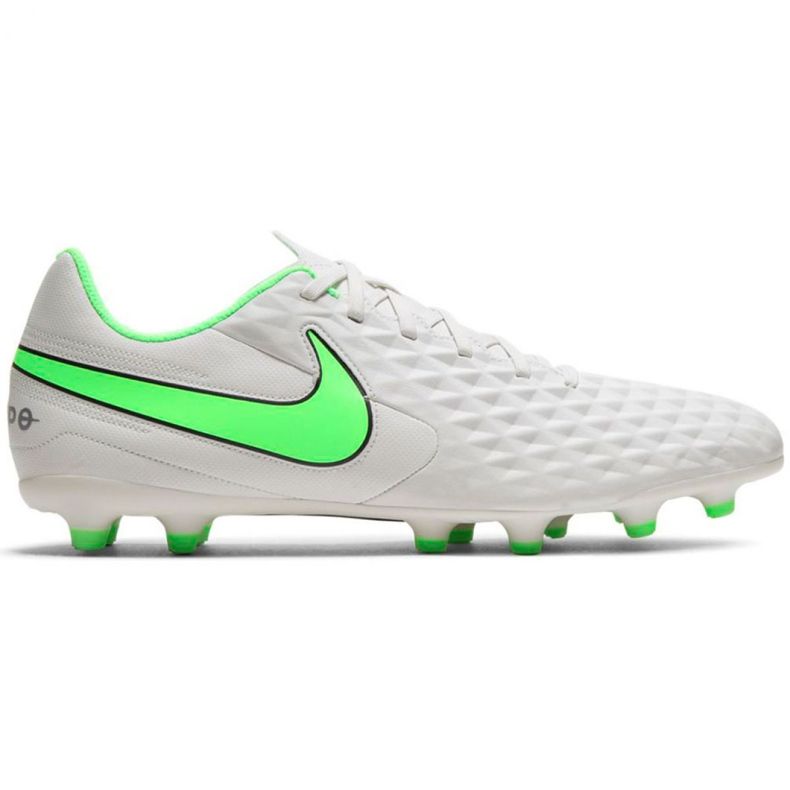 Nike Tiempo Legend 8 Club Mg M AT6107-030 fotbollsskor mångfärgad vit