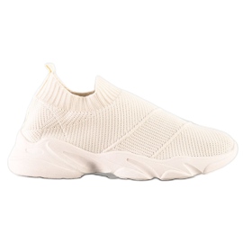 SHELOVET Bekväma slip-on skor beige