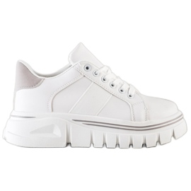 SHELOVET Vita sneakers på plattformen