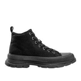 Svarta höga sneakers på en tjock Evelin -sula