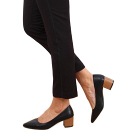 Pumpar med breda klackar svart CL76P Svart