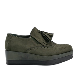 Gröna mockaskor på Makenzie -kilen