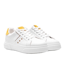 Vita sneakers med gult Ellen-insats i mocka