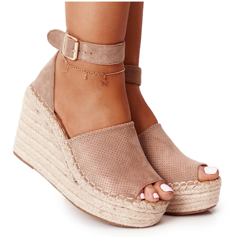 MSMG Ljusbruna Makenna Wedge Sandaler med flätor