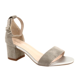 Sergio Leone Sandaler på en låg Eco -pelare SK839 silver