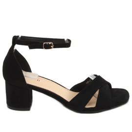 Svarta högklackade sandaler 8832 Svart