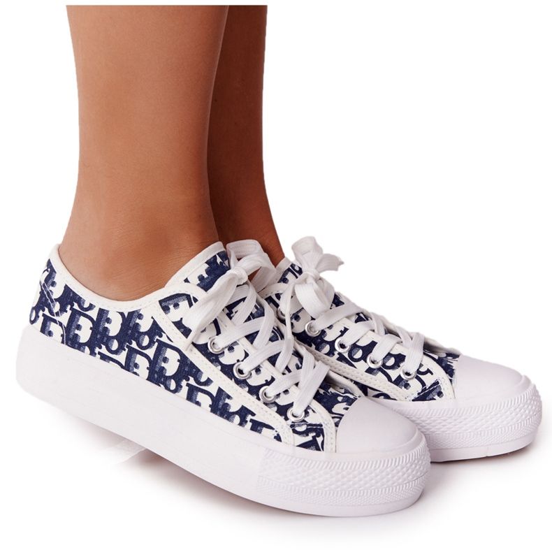 PS1 Dam loggade sneakers White and Black Day Off vit svart