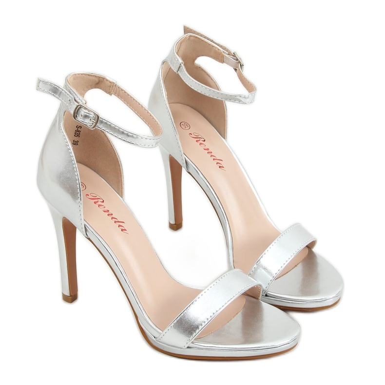 Silver sandaler på en hög klack S-835 Silver silver-