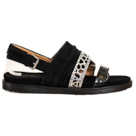 Evento Trendiga sandaler med spänne svart