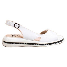 Filippo Bekväma lackerade sandaler vit