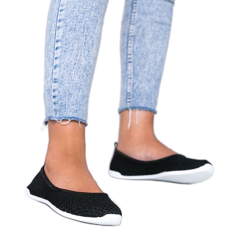 Svarta ballerinor i tyg med öppet mönster i Good Days