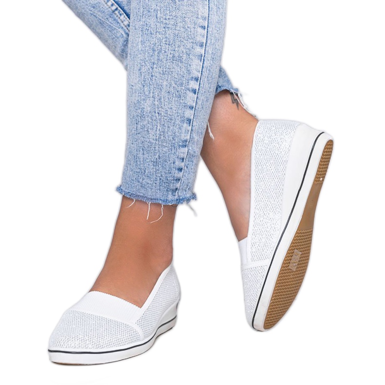 Vita blanka ballerinor på Glam Star-kilhälen