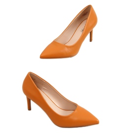 Stilettos lågklackad kamel CD62P Camel brun