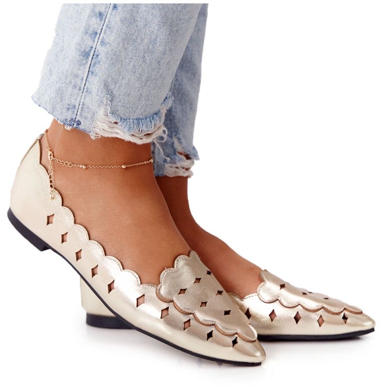 Loafers för kvinnor med lukt Lu Boo Golden gyllene