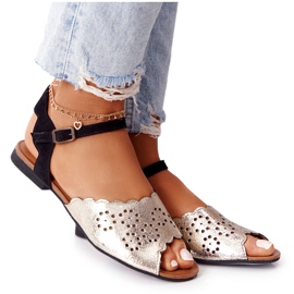 Läder Maciejka 05199-25 Sandaler i svart och guld gyllene