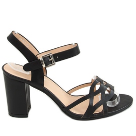 Svart S-863 Svarta högklackade sandaler