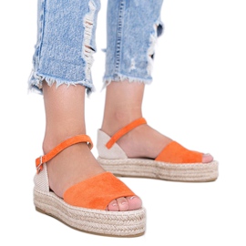 Orange sandaler på Pearl River -plattformen