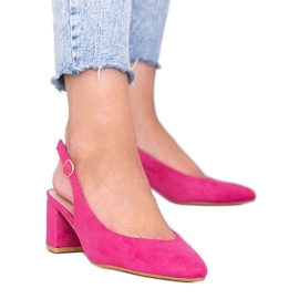 Rosa pumps på Petty -inlägget