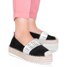 Svarta espadriller med Cher -stenar