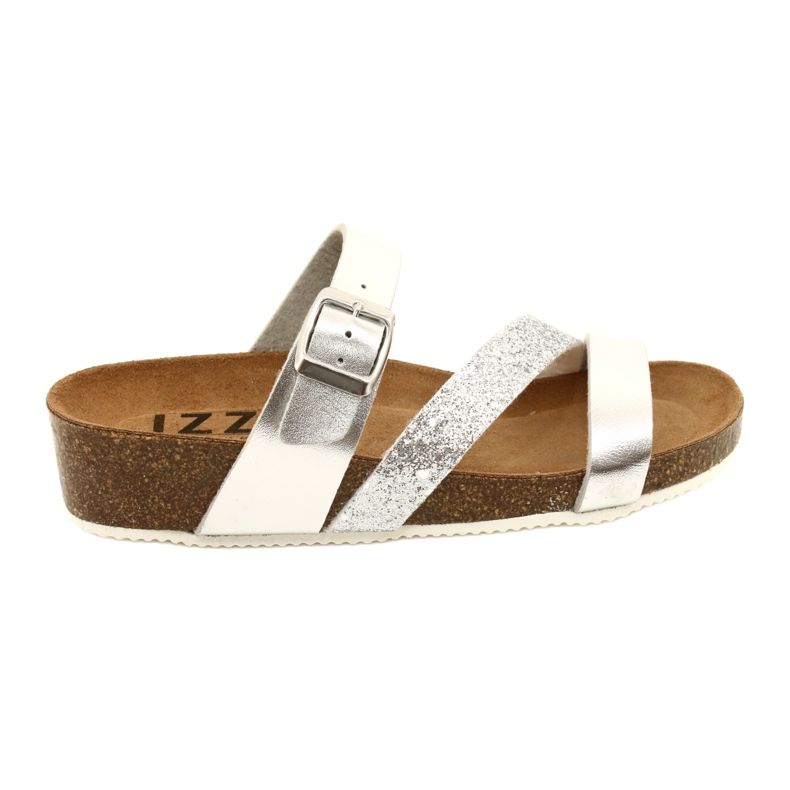 IZZI Kvinnors metalliska flip-flops-slay-läderinsats silver-