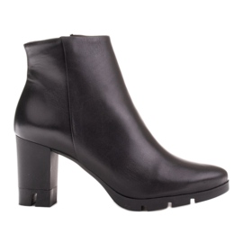 Marco Shoes Djärva stövlar tillverkade av naturligt läder med en tjock häl svart