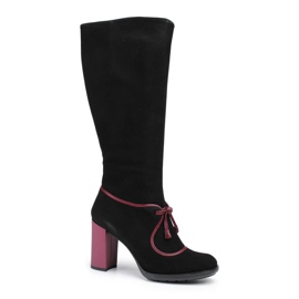 Marco Shoes Svarta stövlar i mocka med lila häl och lila inlägg purpur