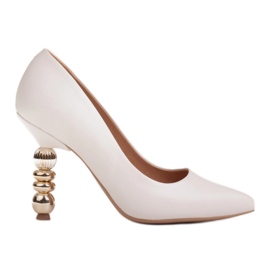 Marco Shoes Läder vita klackar med stenar