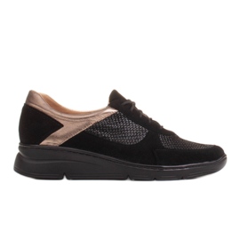 Radoskór Bekväma skor för en bredare fot på en lätt sula svart