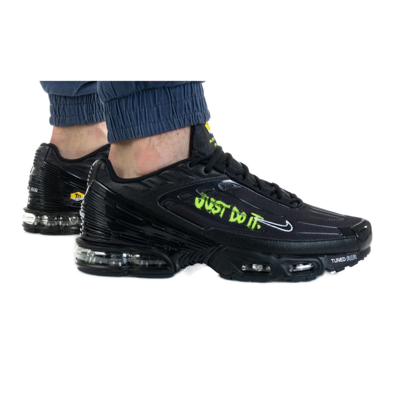 Nike Air Max Plus Iii M DJ6877-001 skor svart