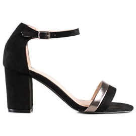 Laura Mode Snygga högklackade sandaler svart