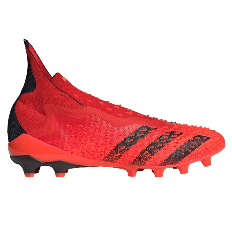Adidas Predator Freak + Ag M FY8427 fotbollsskor röd röd