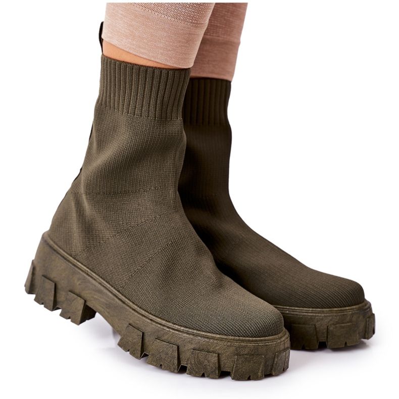 PS1 Arbetare av elastiskt tyg på den gröna inspirationsplattformen