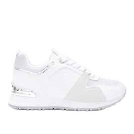 Vita sneakers med Yoisya -tillbehör i silver