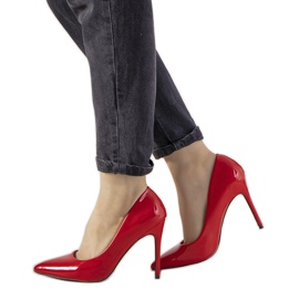 Rödlackerade Ibiza klackar