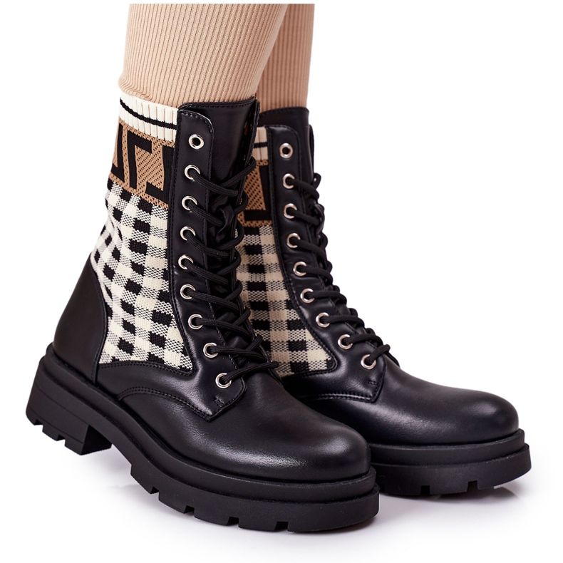 Workers From Elastic Black Fabric Love Story brun