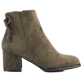 J. Star Stövlar med bindning grön